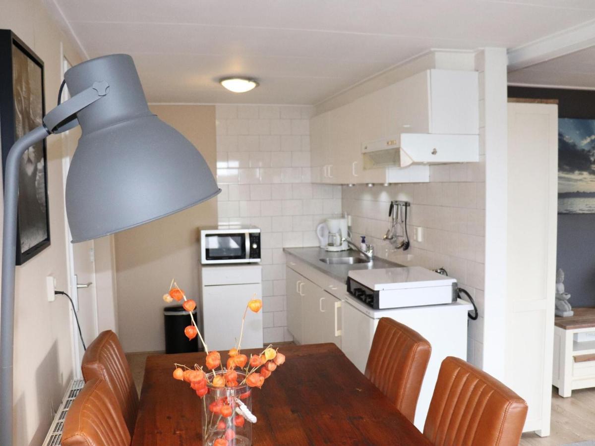 Fine Holiday Home In Donkerbroek Eksteriør bilde