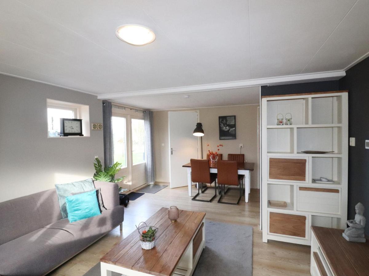 Fine Holiday Home In Donkerbroek Eksteriør bilde