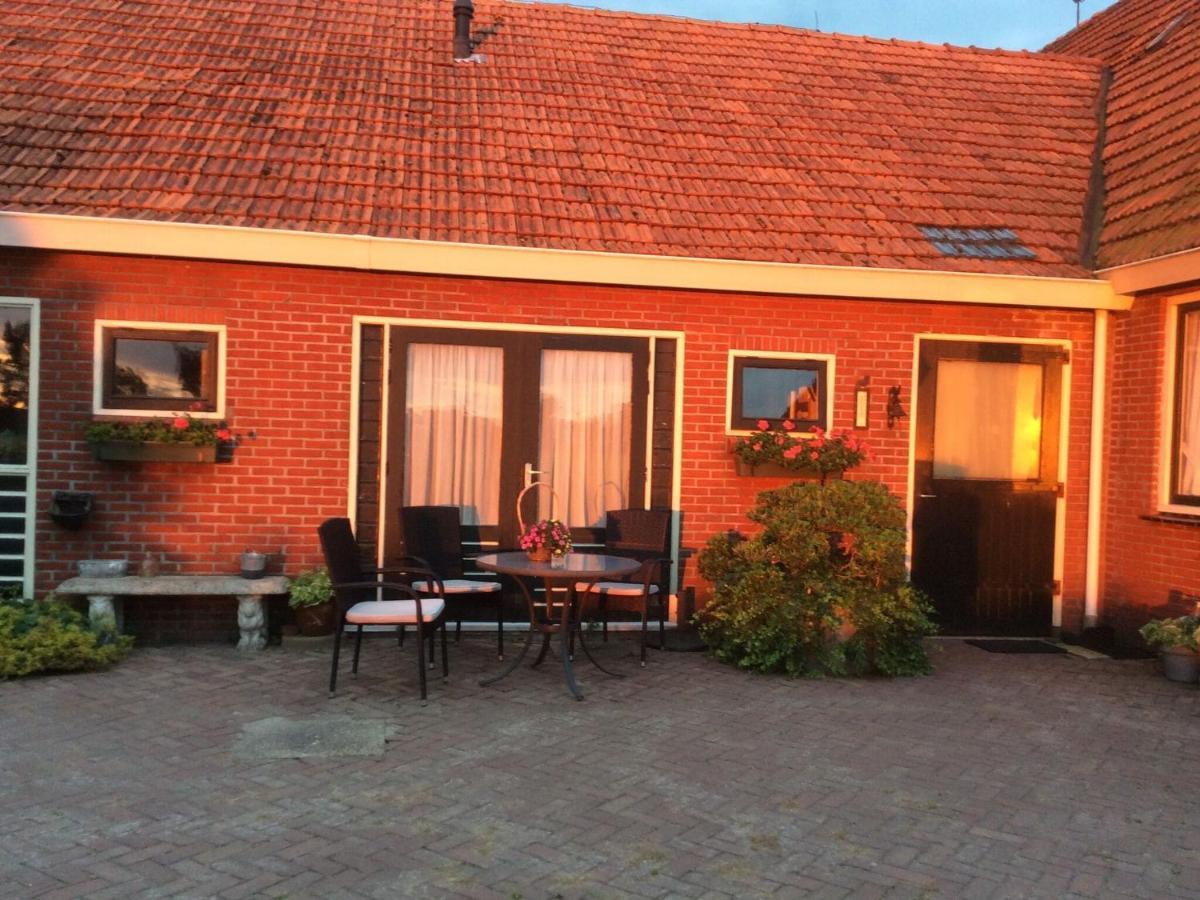 Fine Holiday Home In Donkerbroek Eksteriør bilde